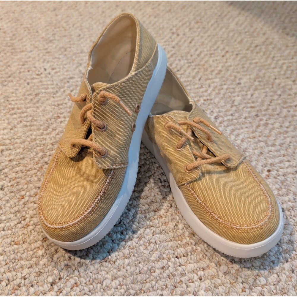 Chaco Chillos Sneaker Womens US 6 Tan Canvas Lace Up Casual Luvseat